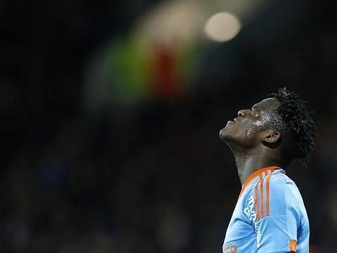  布雷斯特小胜洛里昂逃离降级区  