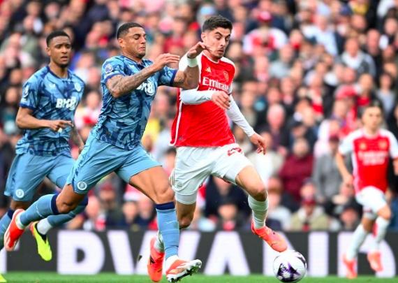  阿斯顿维拉大胜南安普敦，沃特金斯帽子戏法闪耀  