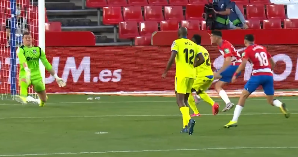  克莱蒙升班马表现惊艳书写励志新篇章